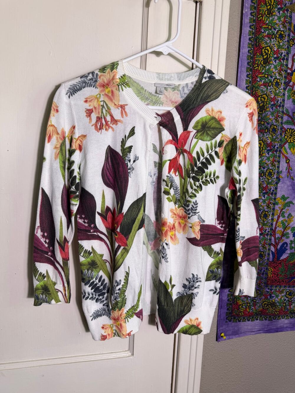 Halogen Botanical Floral Cardigan Small White Green Button Front Lightweight